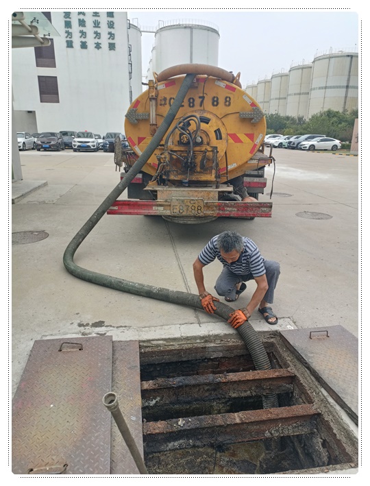 嫩江隔油池清掏