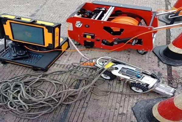 嫩江CCTV管道检测机器人